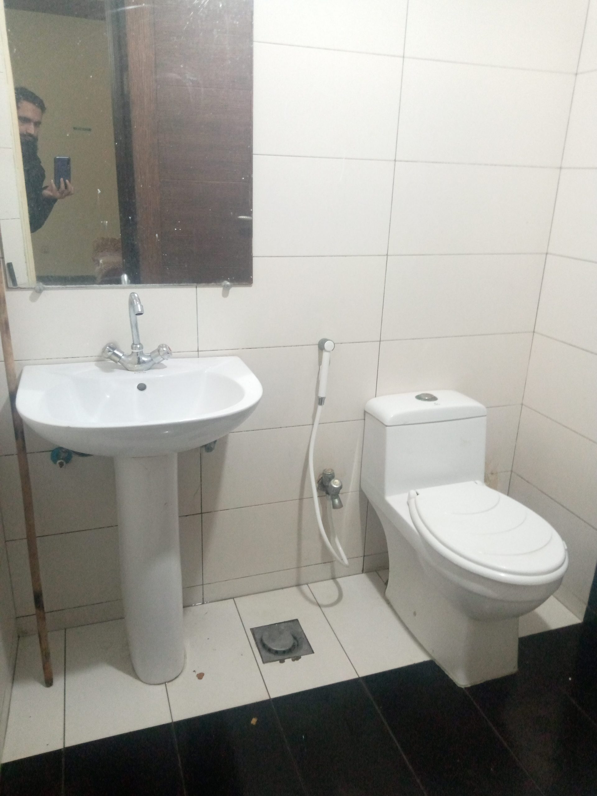 1 bedroom Furnished Flat in QJ Heights Bahria Town